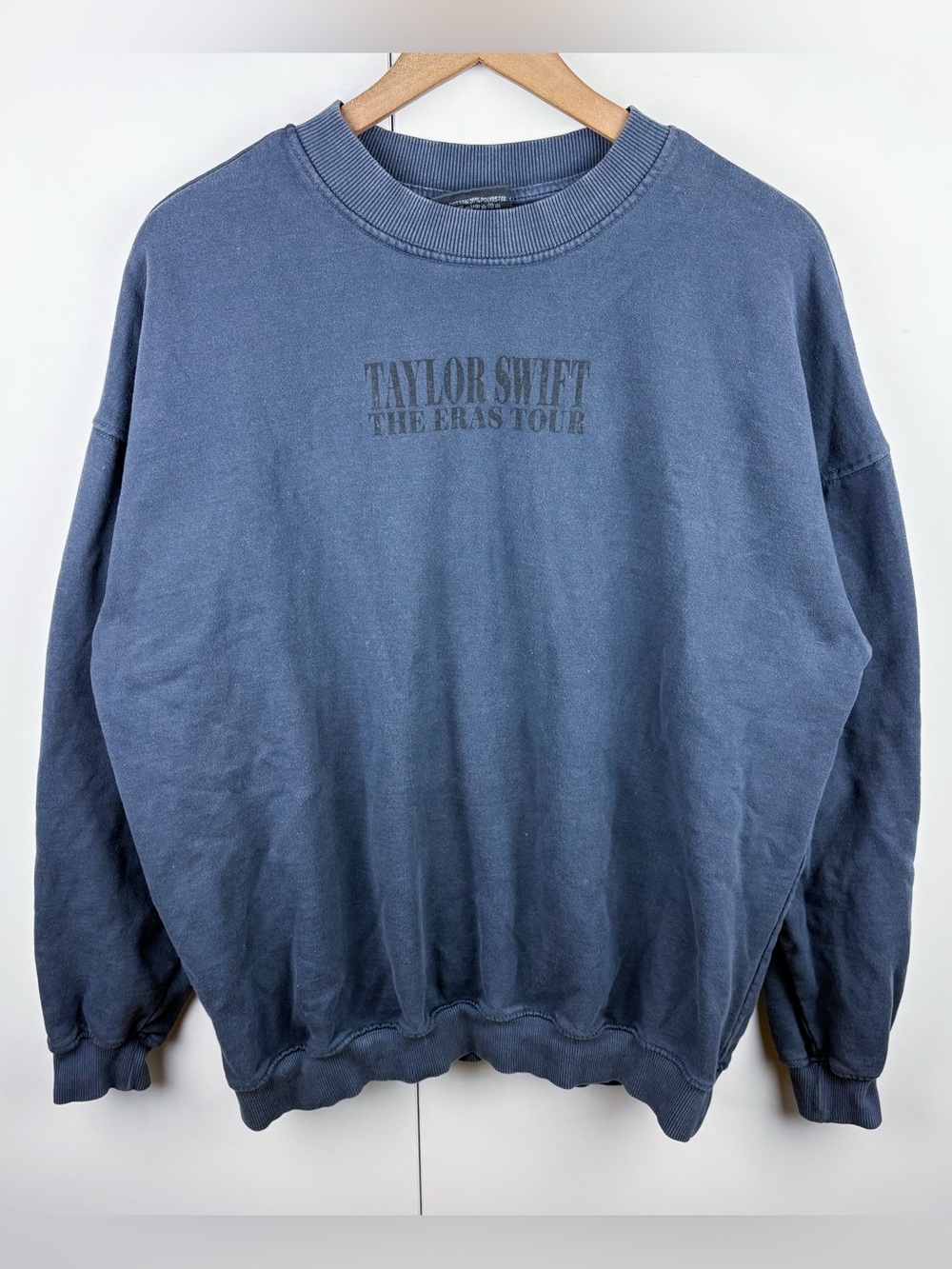 Taylor Swift The Eras Tour Blue Crewneck Crew Sweatshirt Pullover Medium First